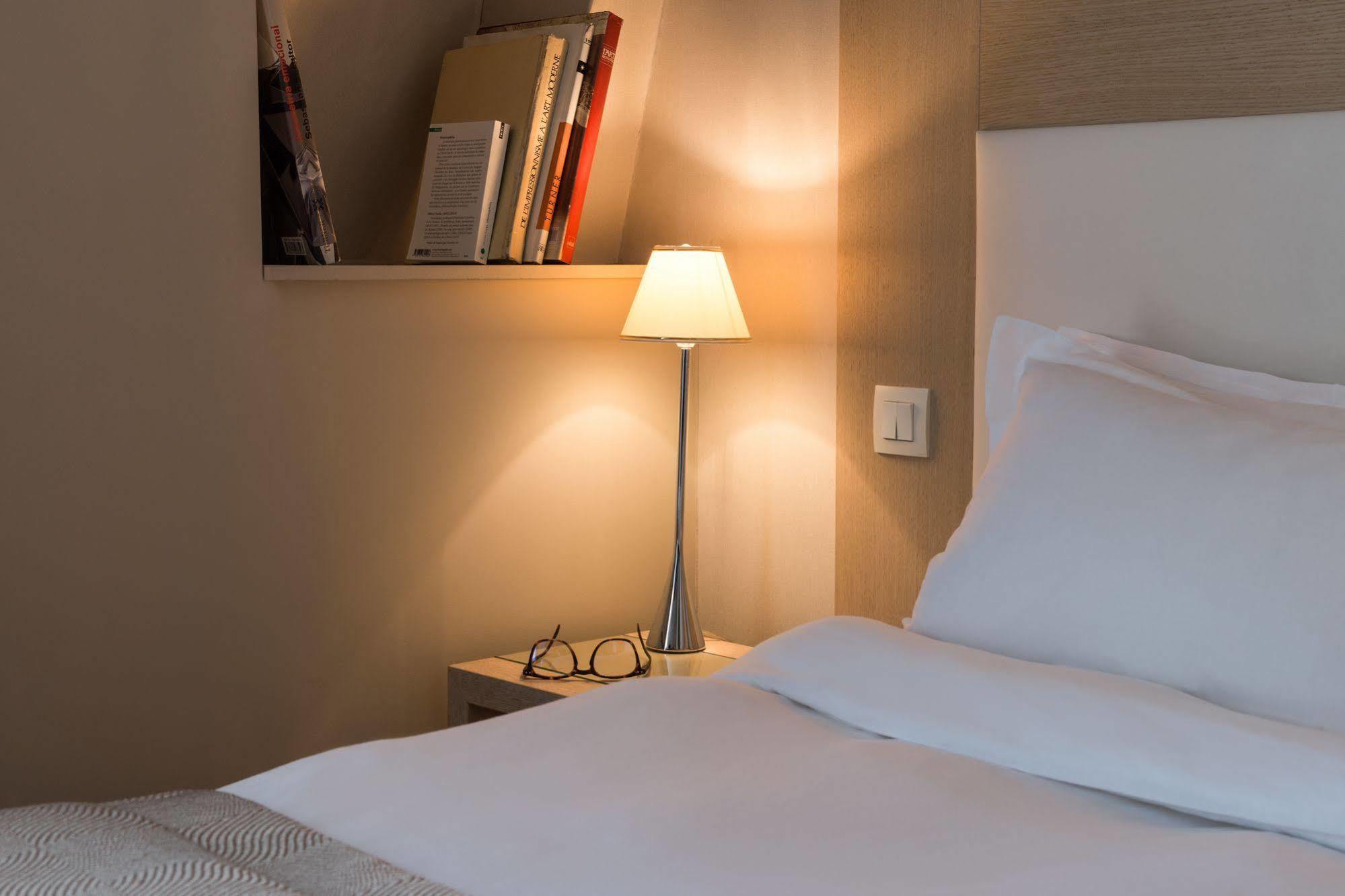 פריז Hotel Du Savoir מראה חיצוני תמונה